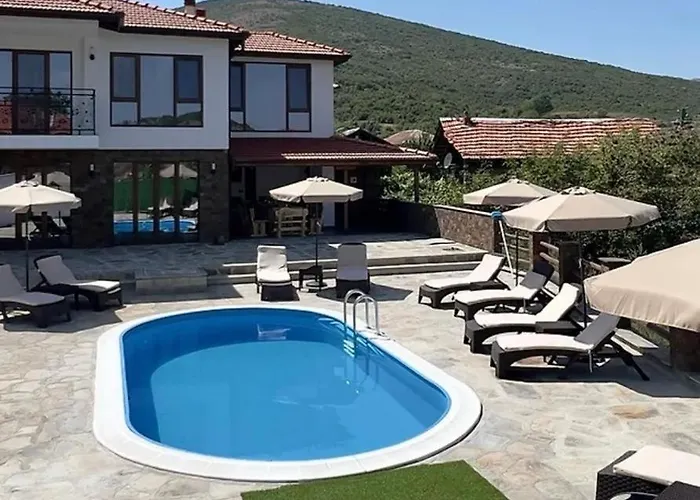 анжелика Villa *